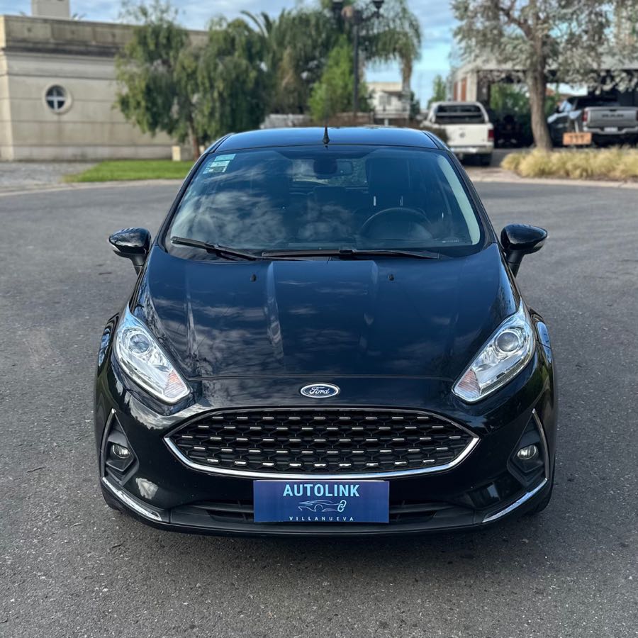 Ford Fiesta Titanium Powershift vendido